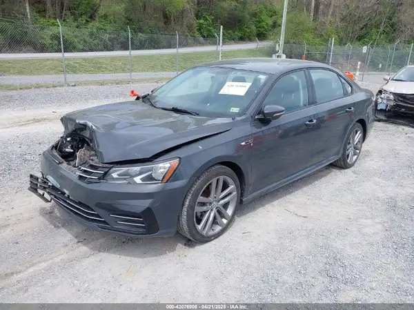 1VWAA7A35JC005419 2018 VOLKSWAGEN PASSAT - Image 2