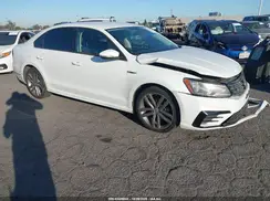 1VWAA7A35JC022477 2018 VOLKSWAGEN PASSAT
