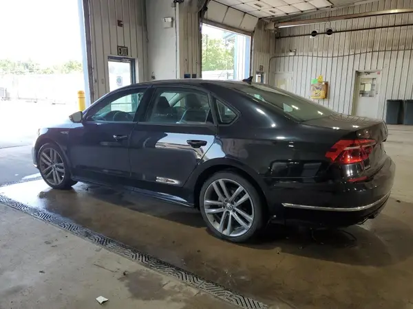 1VWAA7A35JC022897 2018 VOLKSWAGEN PASSAT - Image 2