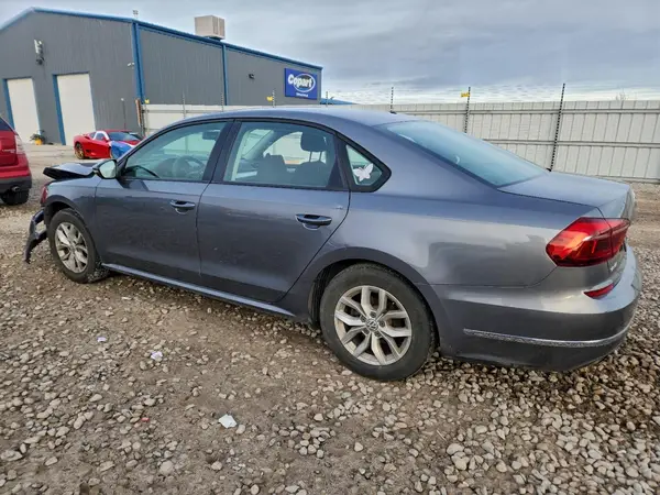 1VWAA7A35JC024388 2018 VOLKSWAGEN PASSAT - Image 2