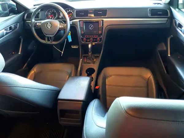 1VWAA7A35JC028442 2018 VOLKSWAGEN PASSAT - Image 8