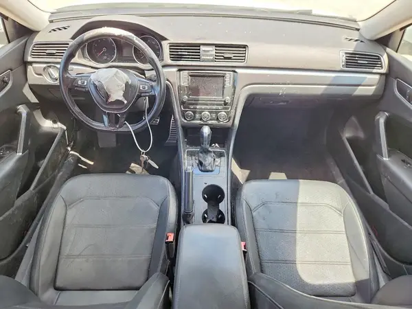 1VWAA7A35JC032832 2018 VOLKSWAGEN PASSAT - Image 8