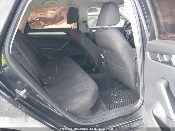 1VWAA7A35JC041871 2018 VOLKSWAGEN PASSAT - Image 8