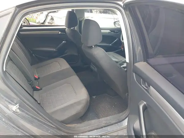 1VWAA7A35LC002670 2020 VOLKSWAGEN PASSAT - Image 8