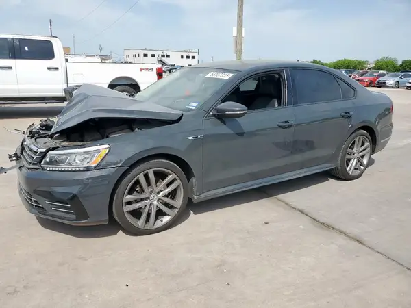 1VWAA7A36JC001573 2018 VOLKSWAGEN PASSAT - Image 1