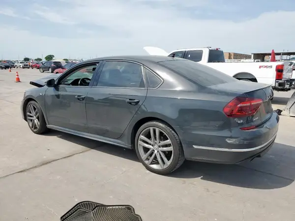 1VWAA7A36JC001573 2018 VOLKSWAGEN PASSAT - Image 2