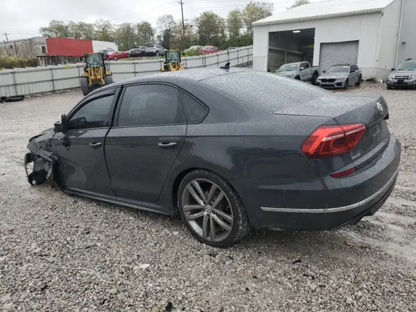 1VWAA7A36JC013609 2018 VOLKSWAGEN PASSAT - Image 2