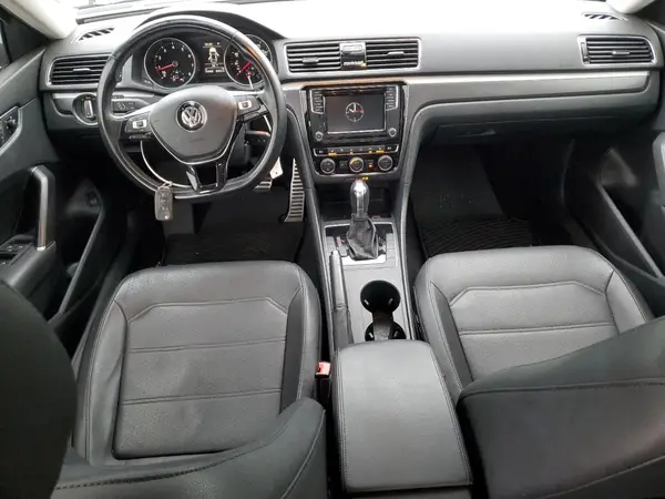 1VWAA7A36JC015344 2018 VOLKSWAGEN PASSAT - Image 8