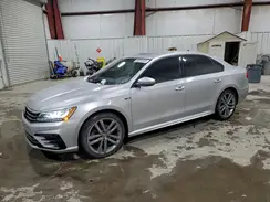 1VWAA7A36JC028451 2018 VOLKSWAGEN PASSAT