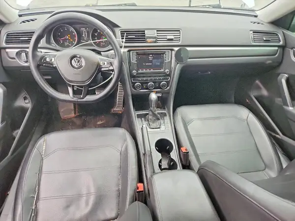 1VWAA7A36JC031124 2018 VOLKSWAGEN PASSAT - Image 8