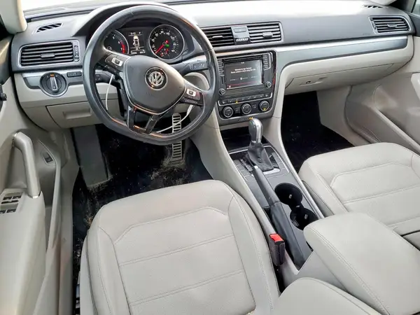 1VWAA7A36JC036629 2018 VOLKSWAGEN PASSAT - Image 8