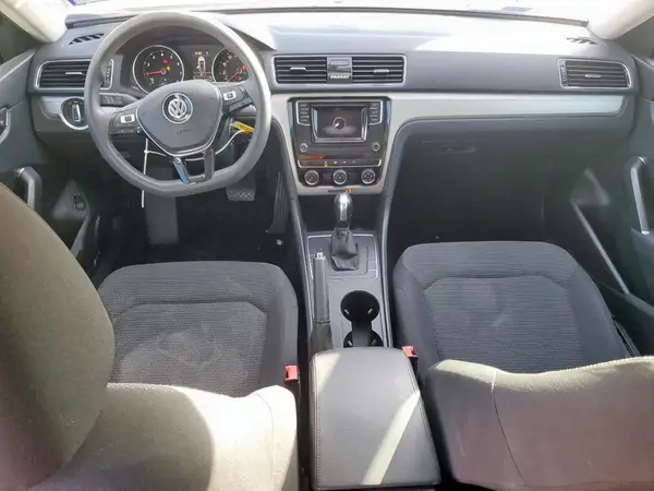 1VWAA7A36JC043337 2018 VOLKSWAGEN PASSAT - Image 8