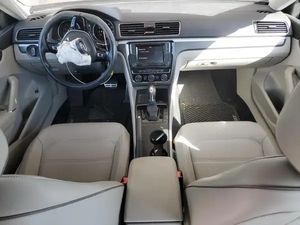 1VWAA7A36JC049591 2018 VOLKSWAGEN PASSAT - Image 8