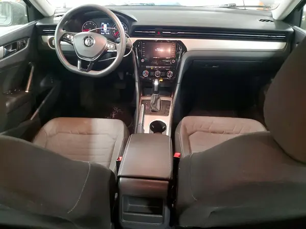 1VWAA7A36LC007585 2020 VOLKSWAGEN PASSAT - Image 8