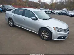 1VWAA7A37JC001792 2018 VOLKSWAGEN PASSAT