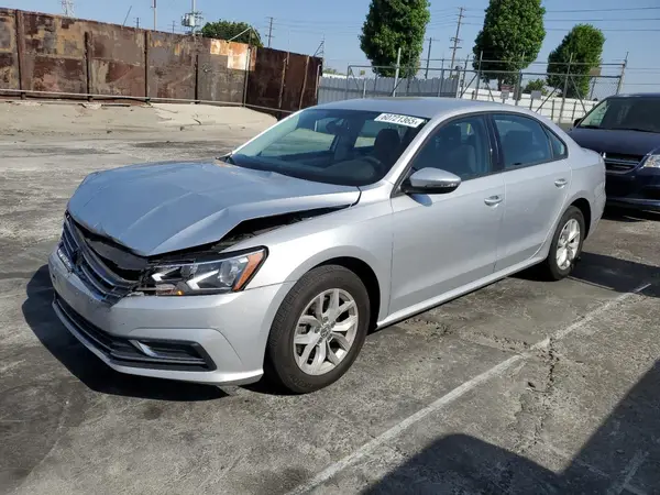 1VWAA7A37JC002148 2018 VOLKSWAGEN PASSAT - Image 1