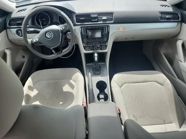 1VWAA7A37JC005678 2018 VOLKSWAGEN PASSAT - Image 8