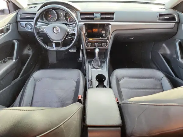 1VWAA7A37JC009911 2018 VOLKSWAGEN PASSAT - Image 8