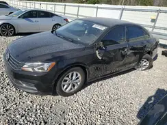1VWAA7A37JC010606 2018 VOLKSWAGEN PASSAT