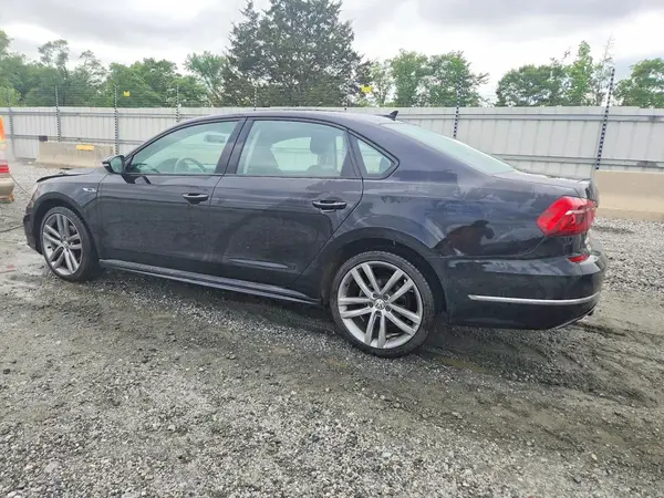 1VWAA7A37JC019063 2018 VOLKSWAGEN PASSAT - Image 2