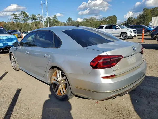 1VWAA7A37JC020679 2018 VOLKSWAGEN PASSAT - Image 2