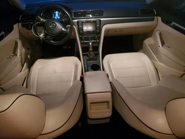 1VWAA7A37JC022156 2018 VOLKSWAGEN PASSAT - Image 8