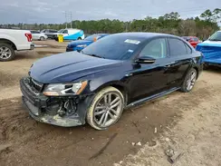 1VWAA7A37JC022352 2018 VOLKSWAGEN PASSAT