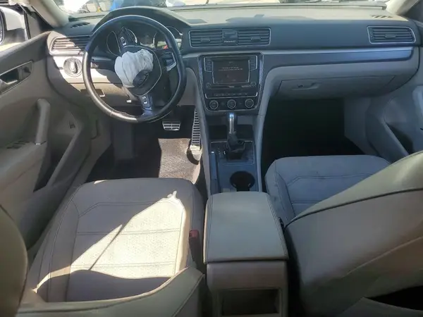 1VWAA7A37JC022531 2018 VOLKSWAGEN PASSAT - Image 8