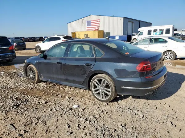 1VWAA7A37JC033920 2018 VOLKSWAGEN PASSAT - Image 2
