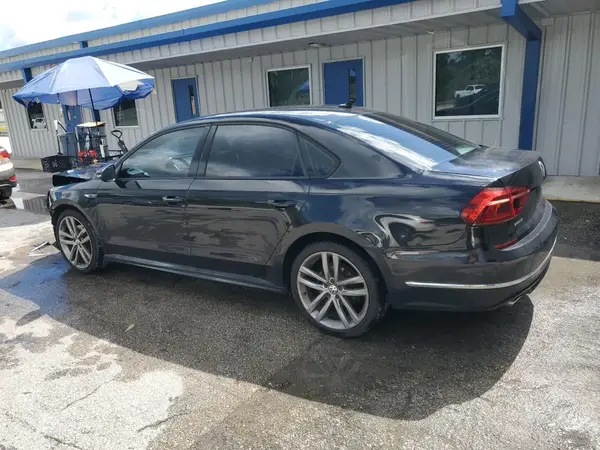 1VWAA7A37JC034145 2018 VOLKSWAGEN PASSAT - Image 2
