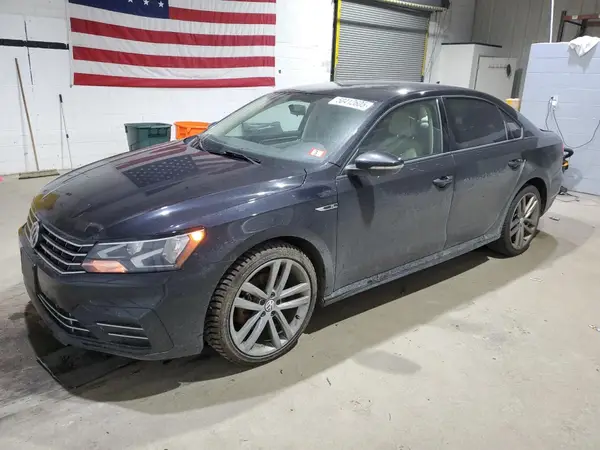 1VWAA7A38JC012154 2018 VOLKSWAGEN PASSAT - Image 1