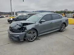 1VWAA7A38JC020643 2018 VOLKSWAGEN PASSAT