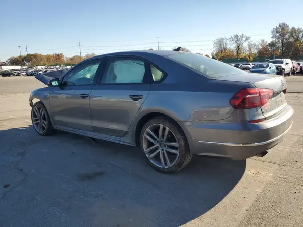 1VWAA7A38JC031383 2018 VOLKSWAGEN PASSAT - Image 2