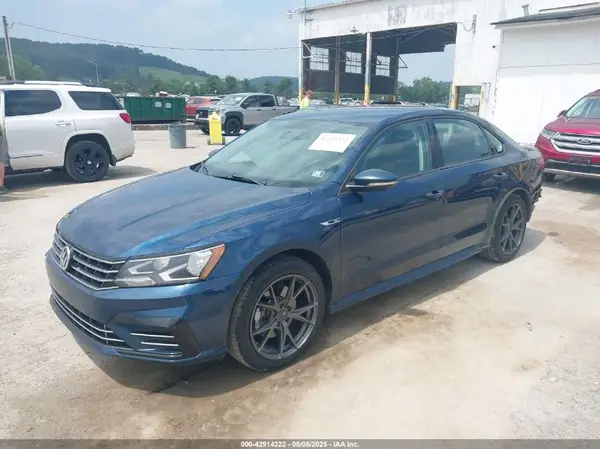 1VWAA7A38JC039791 2018 VOLKSWAGEN PASSAT - Image 2