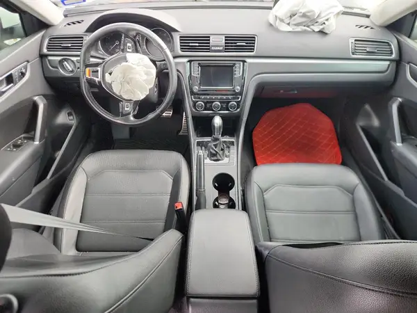 1VWAA7A38JC043596 2018 VOLKSWAGEN PASSAT - Image 8