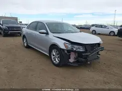 1VWAA7A38JC043761 2018 VOLKSWAGEN PASSAT
