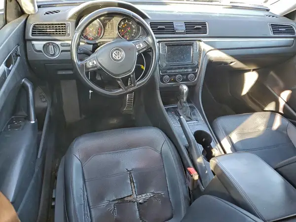 1VWAA7A38JC044604 2018 VOLKSWAGEN PASSAT - Image 8