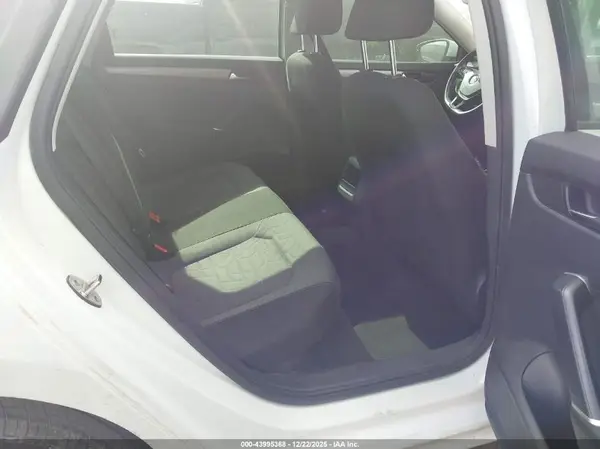 1VWAA7A38MC004379 2021 VOLKSWAGEN PASSAT - Image 8