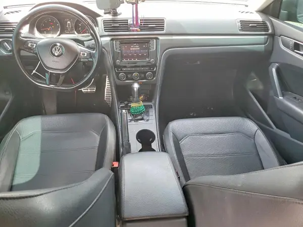 1VWAA7A39JC009215 2018 VOLKSWAGEN PASSAT - Image 8