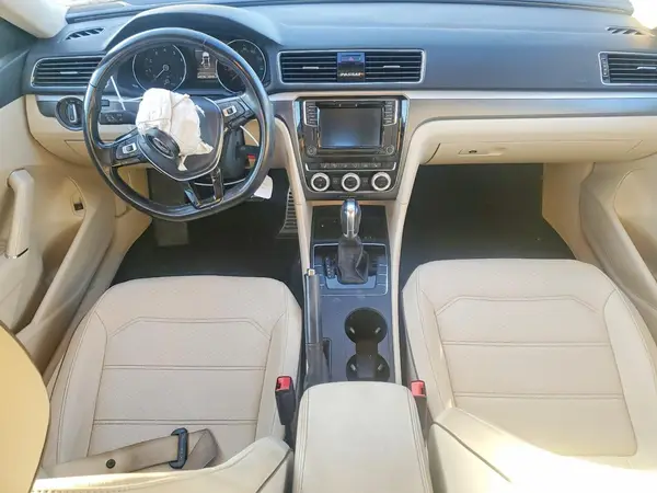 1VWAA7A39JC010638 2018 VOLKSWAGEN PASSAT - Image 8