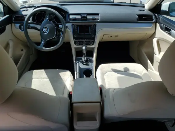 1VWAA7A39JC013815 2018 VOLKSWAGEN PASSAT - Image 8