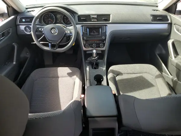 1VWAA7A39JC015659 2018 VOLKSWAGEN PASSAT - Image 8