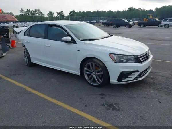 1VWAA7A39JC016259 2018 VOLKSWAGEN PASSAT - Image 1
