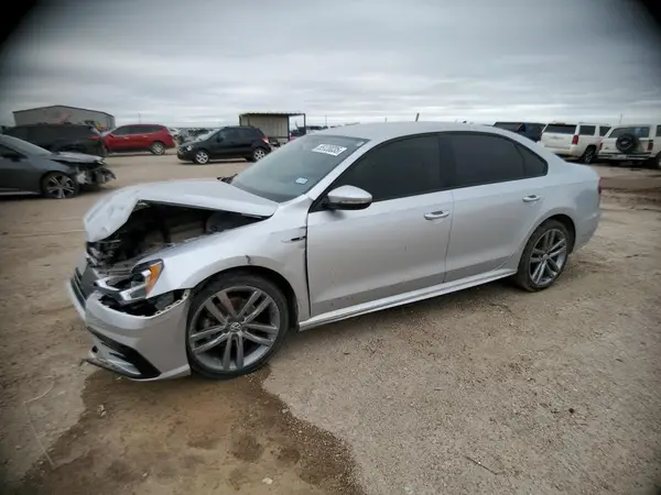 1VWAA7A39JC017010 2018 VOLKSWAGEN PASSAT - Image 1