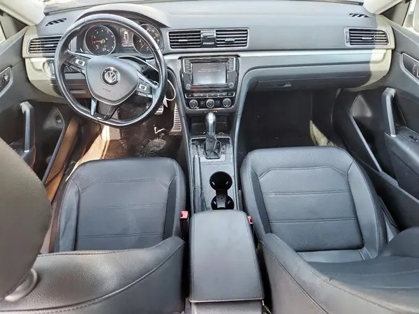 1VWAA7A39JC020635 2018 VOLKSWAGEN PASSAT - Image 8