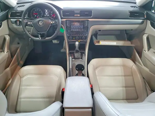 1VWAA7A39JC021090 2018 VOLKSWAGEN PASSAT - Image 8