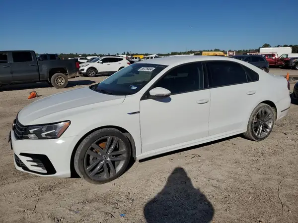1VWAA7A39JC021770 2018 VOLKSWAGEN PASSAT - Image 1