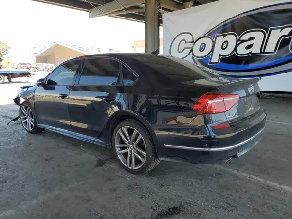 1VWAA7A39JC034230 2018 VOLKSWAGEN PASSAT - Image 2