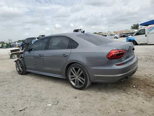1VWAA7A39JC036236 2018 VOLKSWAGEN PASSAT - Image 2