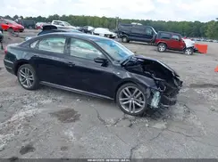 1VWAA7A3XJC009370 2018 VOLKSWAGEN PASSAT